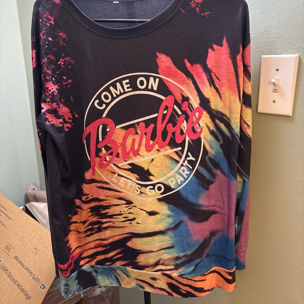 Barbie Black Multi-Color Long Sleeve Tee